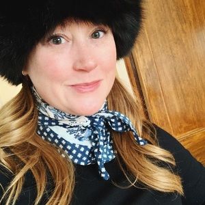 Meet your Posher, Laura